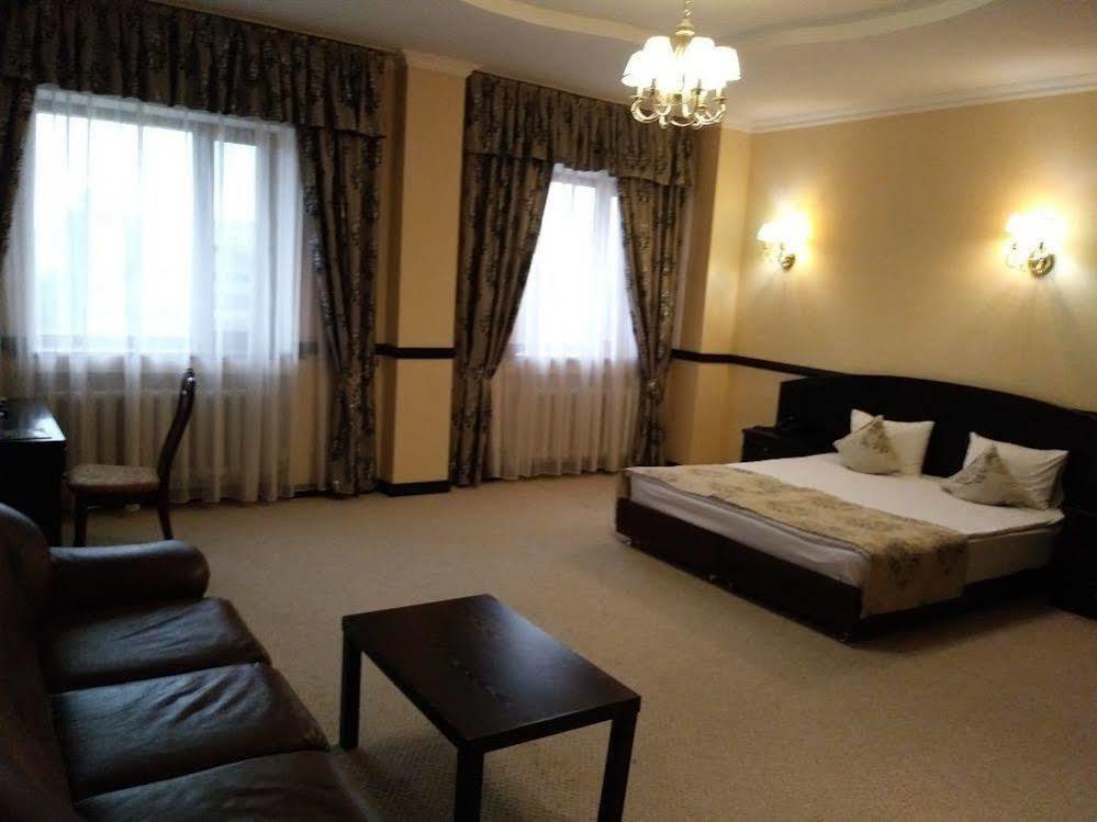Belon Life Hotel Αστάνα Εξωτερικό φωτογραφία